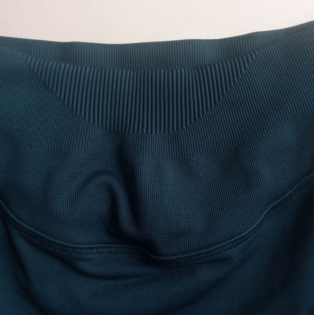 Gymshark Vital Seamless High-waisted Green Leggings 7/8 Length - Picture 4 of 6